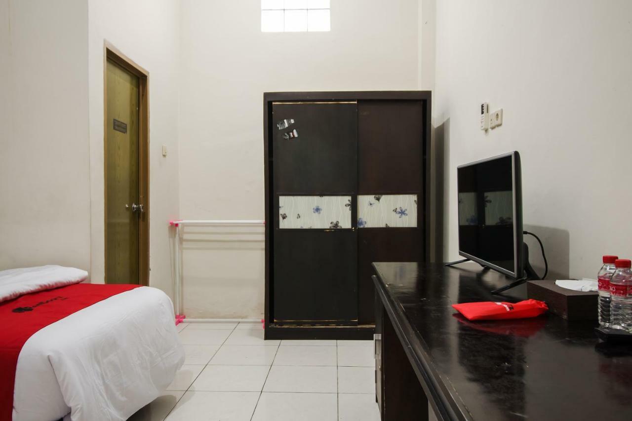 Reddoorz Syariah Near Fort Marlborough Bengkulu Extérieur photo